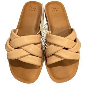 a new day | Nude Sandals